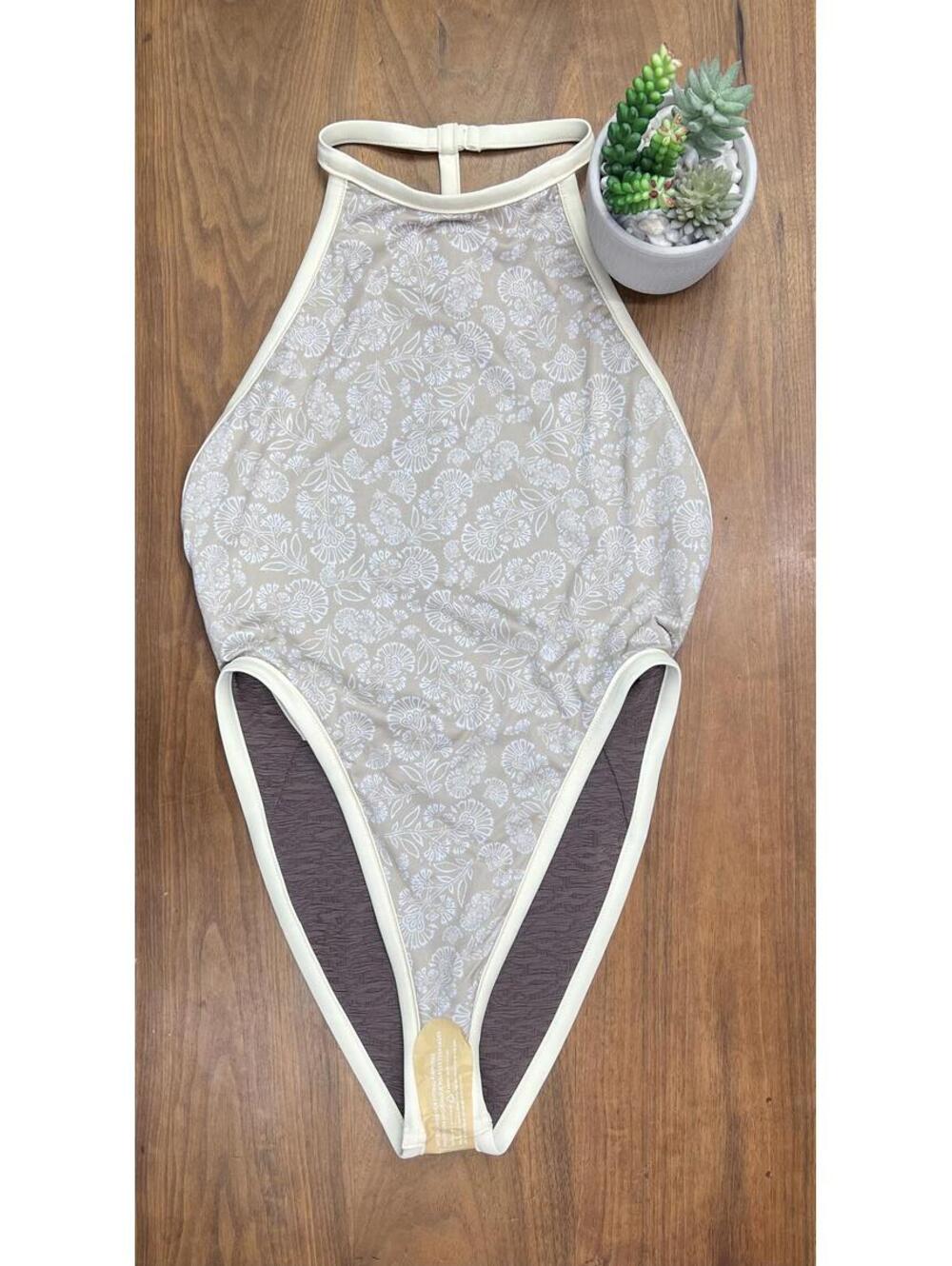 Free People Est Lani One Piece Swimsuit NWT Size Small. - Picture 9 of 9